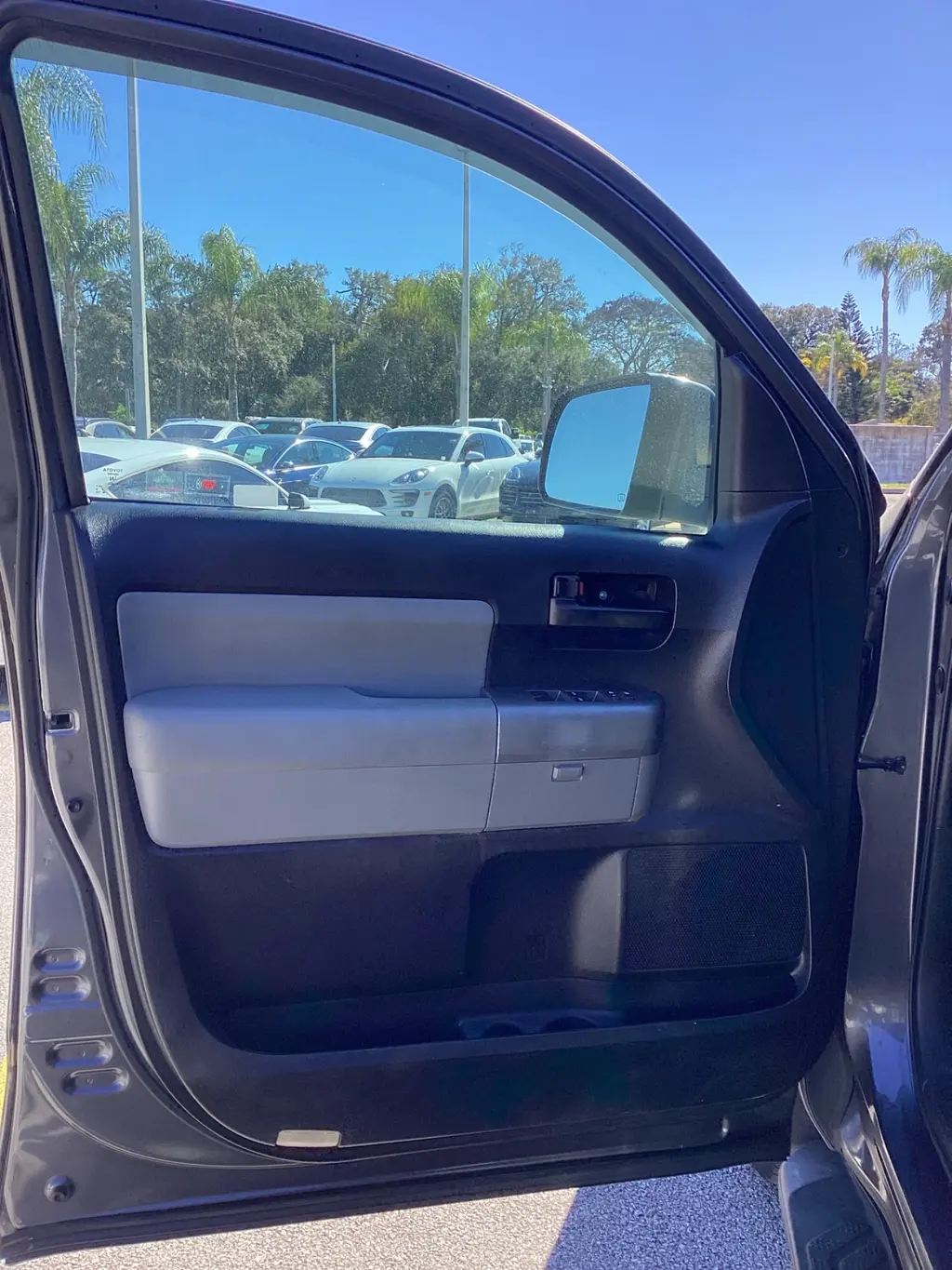 Florida Fine Cars - Used TOYOTA SEQUOIA 2014 ORLANDO SR5