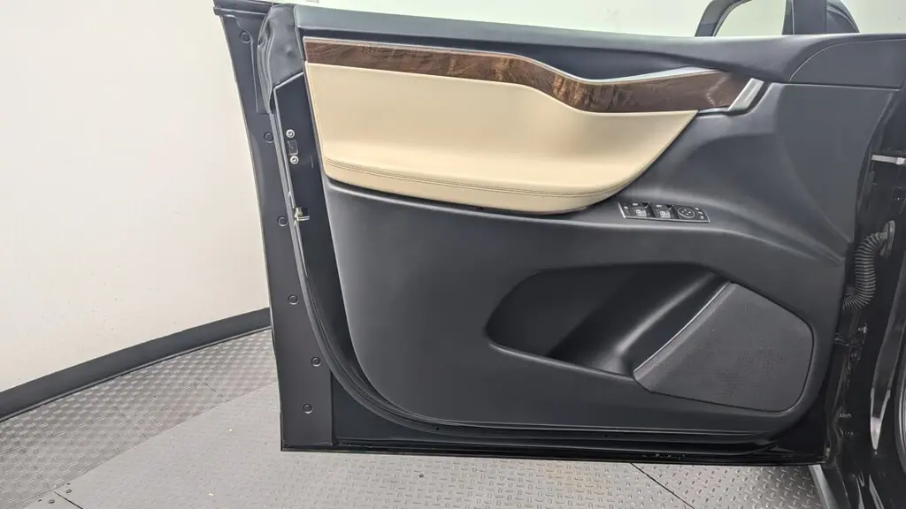 Florida Fine Cars - Used TESLA MODEL X 2017 WEST PALM 75D