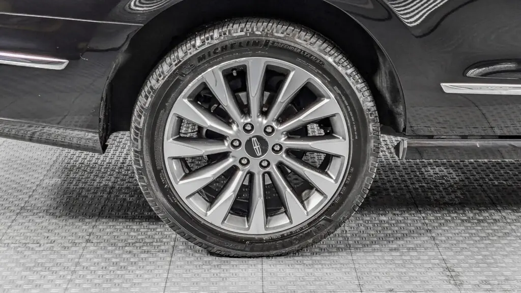 Florida Fine Cars - Used LINCOLN NAVIGATOR 2020 ORLANDO STANDARD