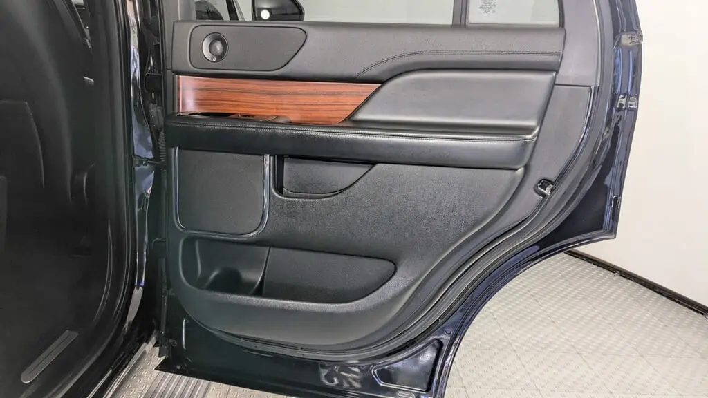 Florida Fine Cars - Used LINCOLN NAVIGATOR 2020 ORLANDO STANDARD