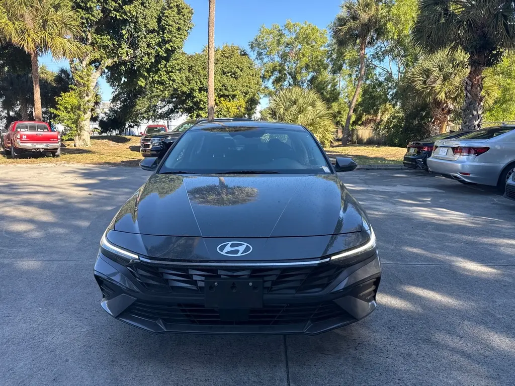 Florida Fine Cars - Used HYUNDAI ELANTRA 2025 WEST PALM SEL CONVENIENCE