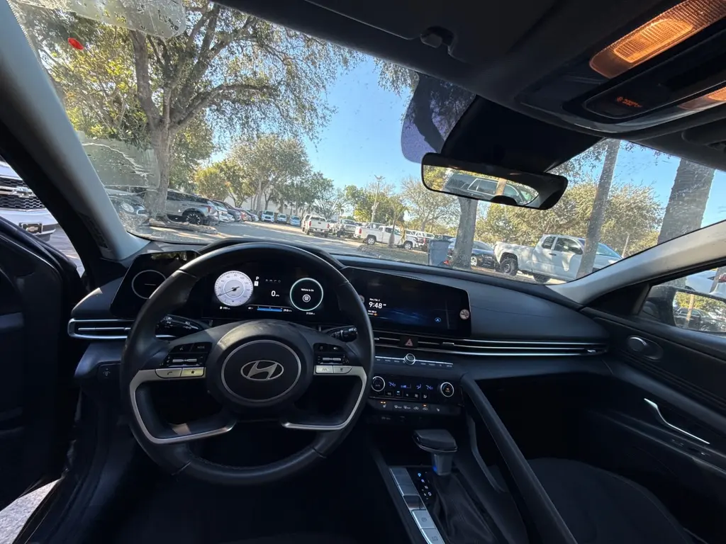 Florida Fine Cars - Used HYUNDAI ELANTRA 2025 WEST PALM SEL CONVENIENCE