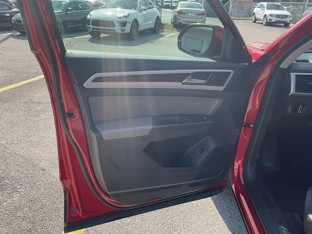 Florida Fine Cars - Used VOLKSWAGEN ATLAS 2022 ORLANDO 3.6L V6 SE W/TECHNOLOGY