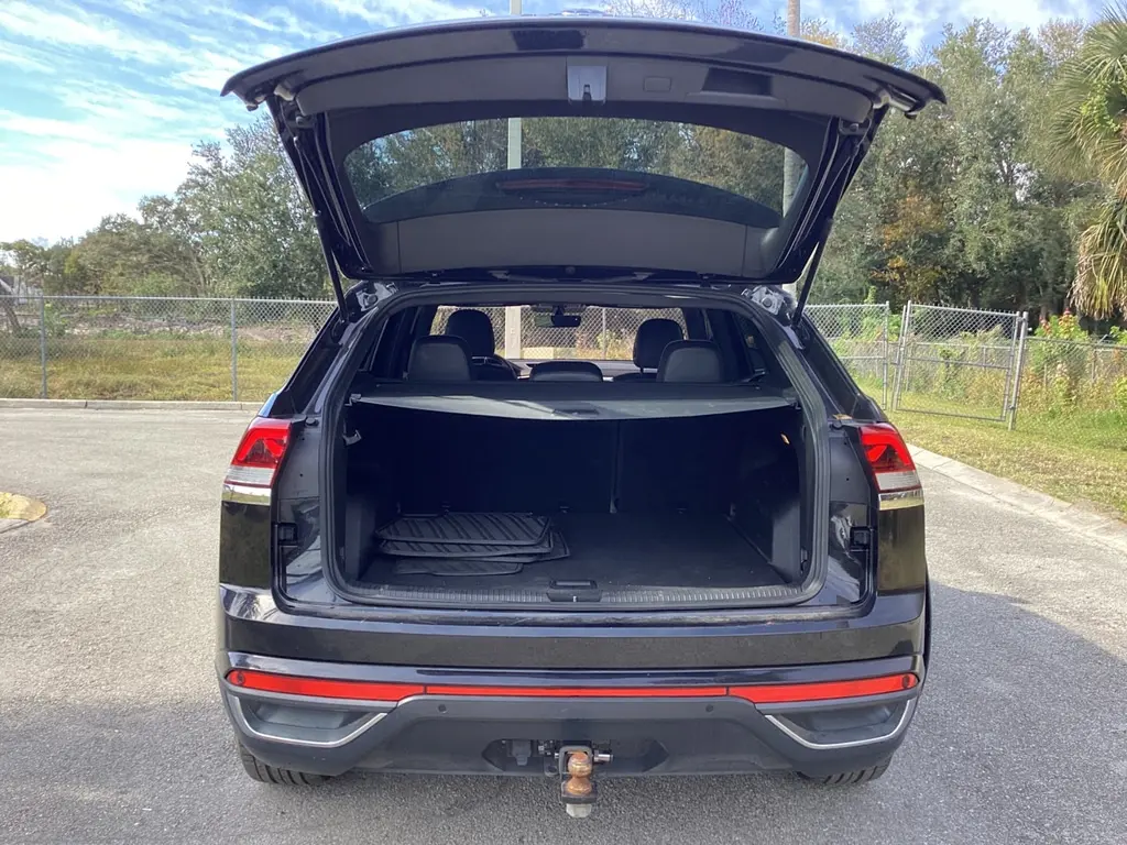 Florida Fine Cars - Used VOLKSWAGEN ATLAS CROSS SPORT 2022 ORLANDO 3.6L V6 SE W/TECHNOLOGY