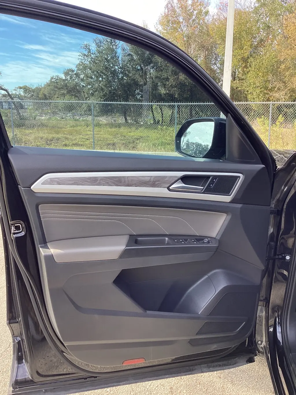 Florida Fine Cars - Used VOLKSWAGEN ATLAS CROSS SPORT 2022 ORLANDO 3.6L V6 SE W/TECHNOLOGY