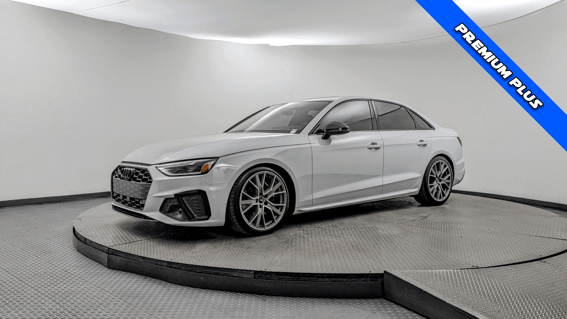 2022 Audi S4 3.0T Premium Plus quattro Tiptronic's photo
