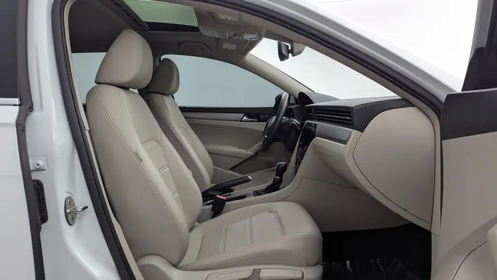 Florida Fine Cars - Used VOLKSWAGEN PASSAT 2021 WEST PALM 2.0T SE