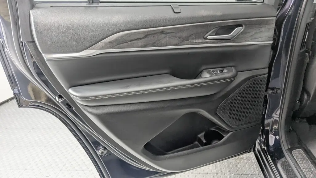 Florida Fine Cars - Used JEEP GRAND CHEROKEE L 2023 ORLANDO LIMITED