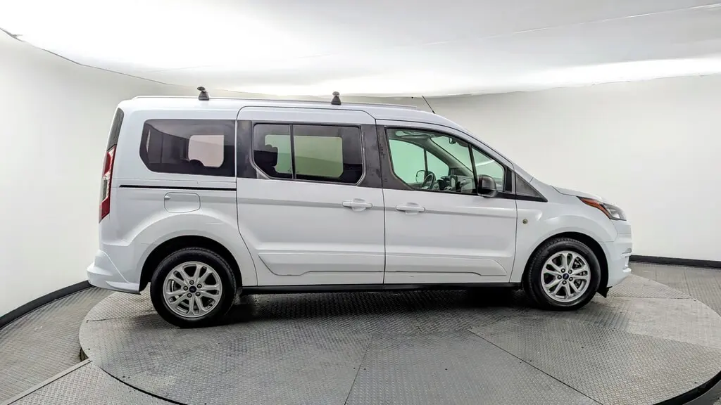 Florida Fine Cars - Used FORD TRANSIT CONNECT WAGON 2022 WEST PALM XLT