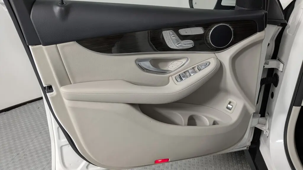 Florida Fine Cars - Used MERCEDES-BENZ GLC 2018 ORLANDO GLC 300