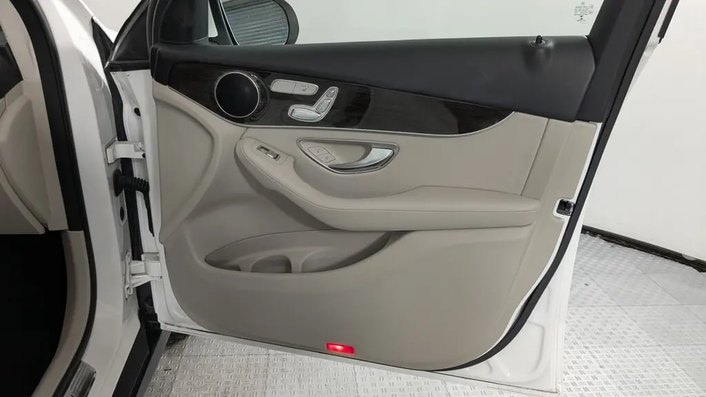 Florida Fine Cars - Used MERCEDES-BENZ GLC 2018 ORLANDO GLC 300