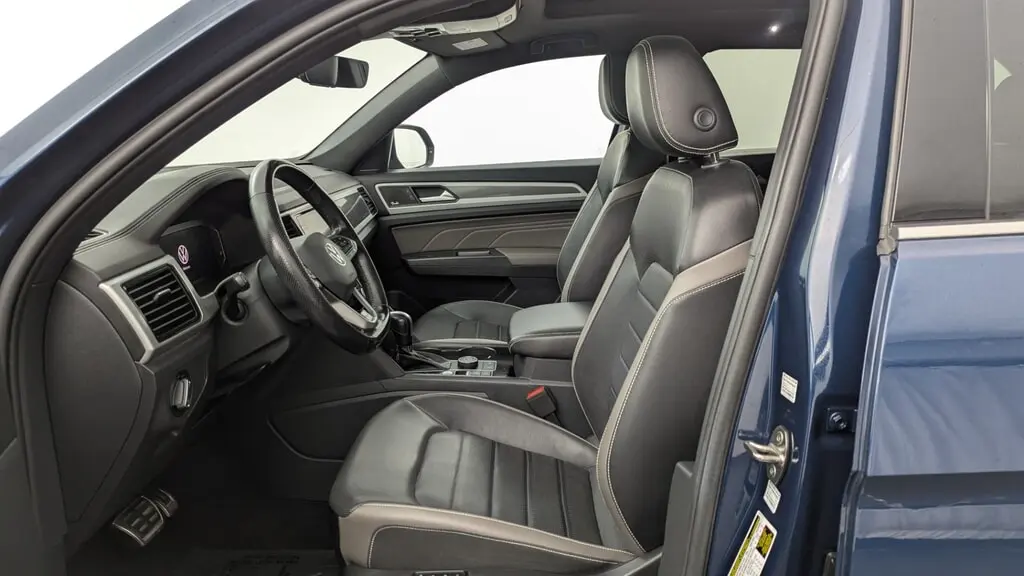 Florida Fine Cars - Used VOLKSWAGEN ATLAS CROSS SPORT 2022 MIAMI 3.6L V6 SEL PREMIUM R-LINE