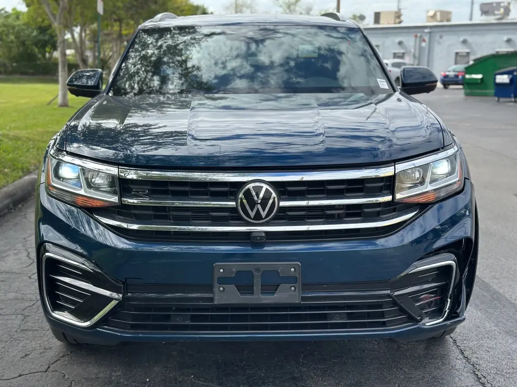 Florida Fine Cars - Used VOLKSWAGEN ATLAS CROSS SPORT 2022 MIAMI 3.6L V6 SEL PREMIUM R-LINE