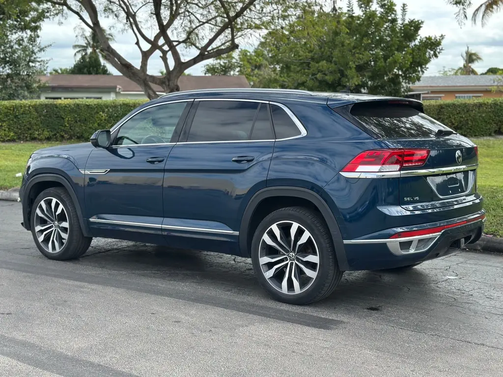 Florida Fine Cars - Used VOLKSWAGEN ATLAS CROSS SPORT 2022 MIAMI 3.6L V6 SEL PREMIUM R-LINE