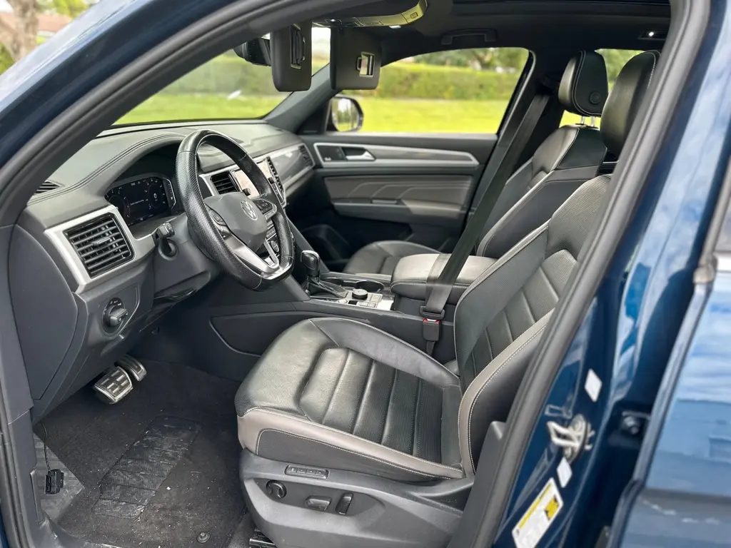 Florida Fine Cars - Used VOLKSWAGEN ATLAS CROSS SPORT 2022 MIAMI 3.6L V6 SEL PREMIUM R-LINE