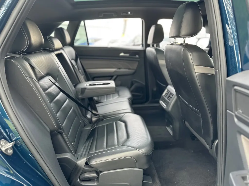 Florida Fine Cars - Used VOLKSWAGEN ATLAS CROSS SPORT 2022 MIAMI 3.6L V6 SEL PREMIUM R-LINE