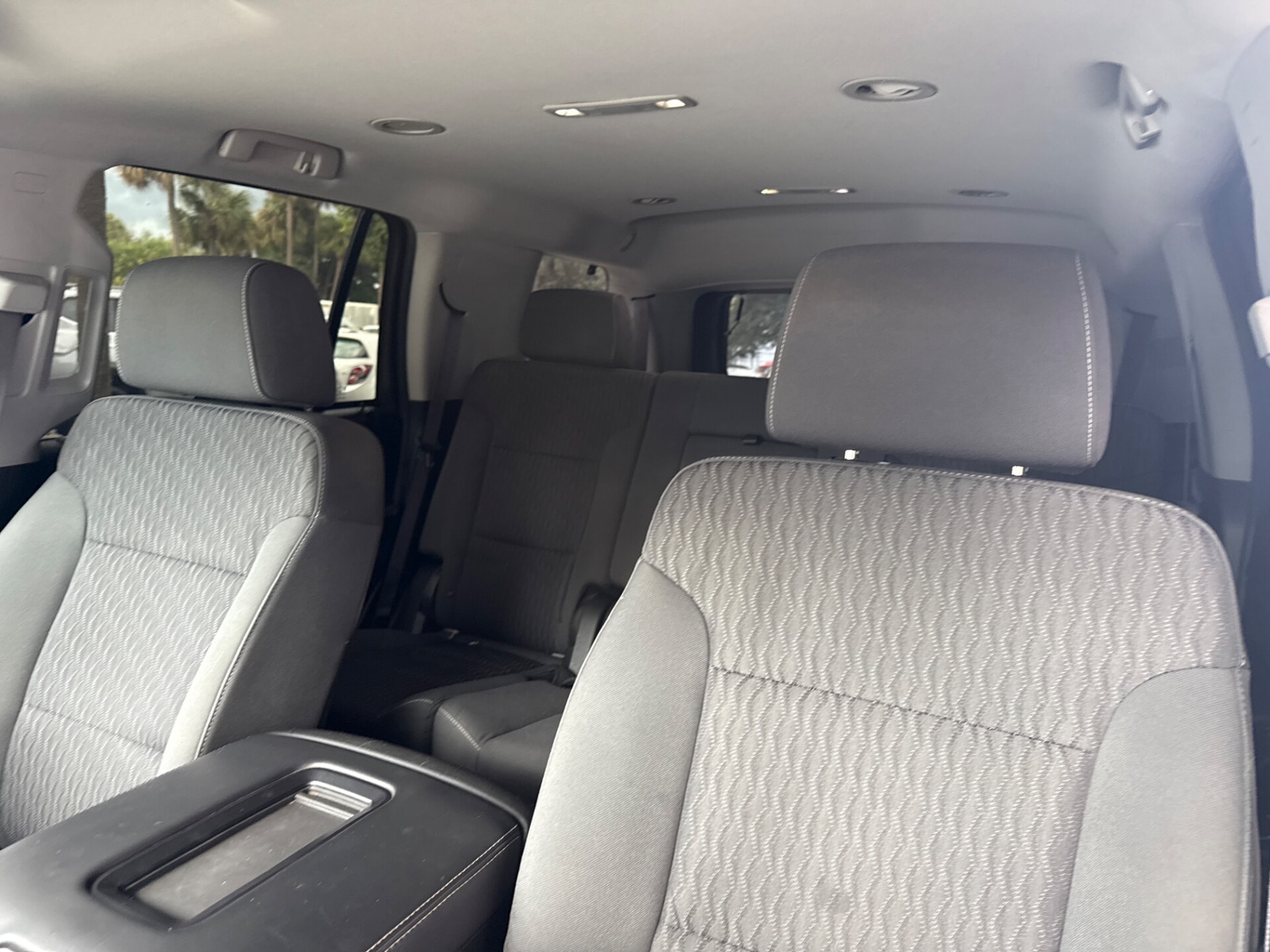 used vehicle - SUV CHEVROLET TAHOE 2015