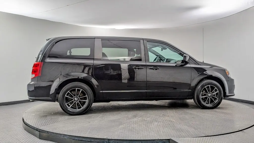 Florida Fine Cars - Used DODGE GRAND CARAVAN 2018 MARGATE SE PLUS