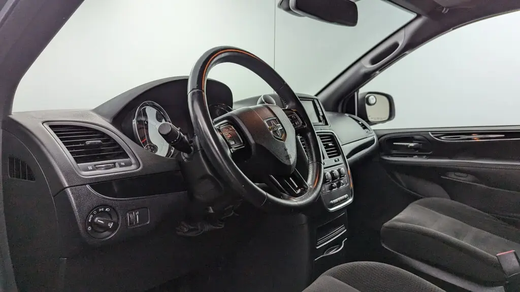 Florida Fine Cars - Used DODGE GRAND CARAVAN 2018 MARGATE SE PLUS