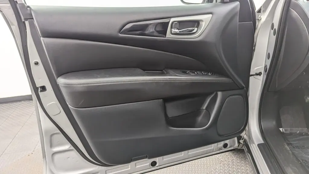 Florida Fine Cars - Used NISSAN PATHFINDER 2019 MIAMI SV