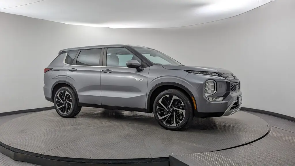 Florida Fine Cars - Used MITSUBISHI OUTLANDER PHEV 2023 MIAMI SE