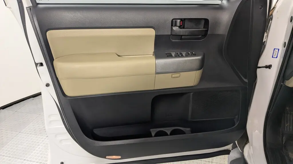 Florida Fine Cars - Used TOYOTA SEQUOIA 2015 ORLANDO SR5