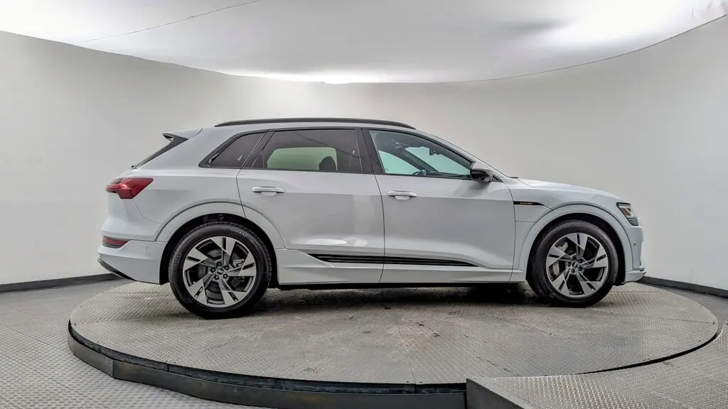 Florida Fine Cars - Used AUDI E-TRON 2022 MARGATE PREMIUM