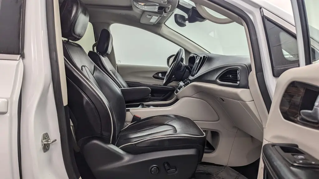 Florida Fine Cars - Used CHRYSLER PACIFICA 2023 WEST PALM LIMITED