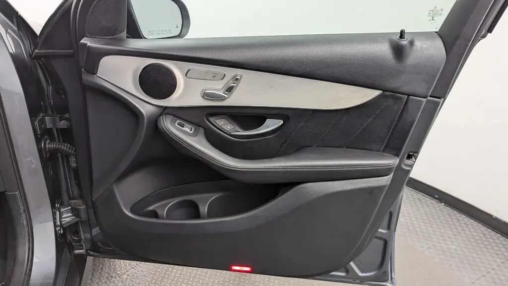 Florida Fine Cars - Used MERCEDES-BENZ GLC 2019 WEST PALM GLC 300