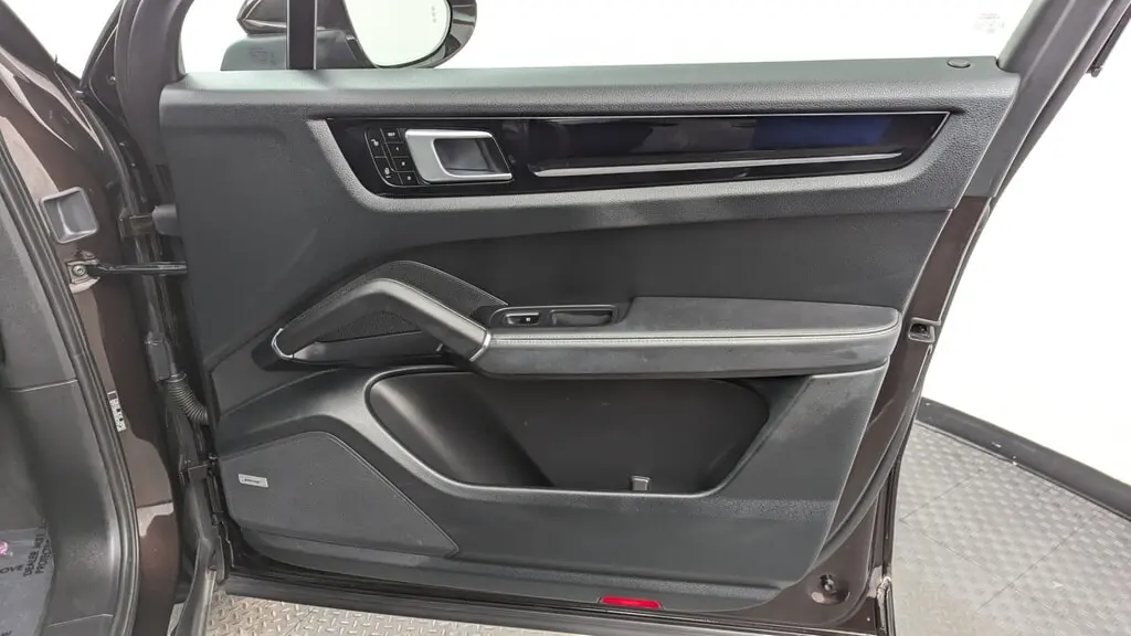 Florida Fine Cars - Used PORSCHE CAYENNE 2019 MIAMI 