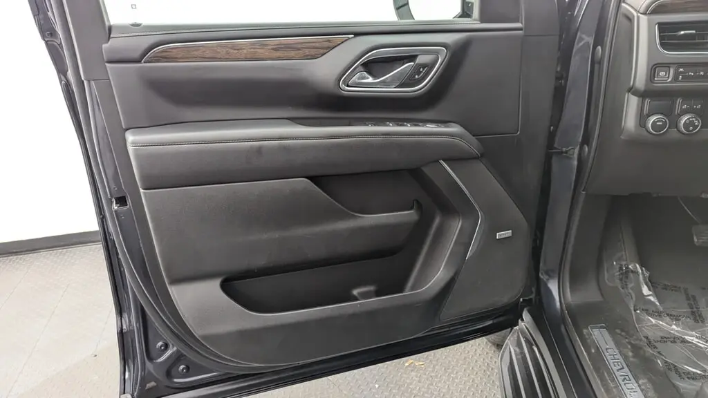 Florida Fine Cars - Used CHEVROLET SUBURBAN 2023 MIAMI PREMIER