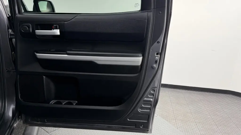 Florida Fine Cars - Used TOYOTA TUNDRA 2WD 2019 WEST PALM SR5