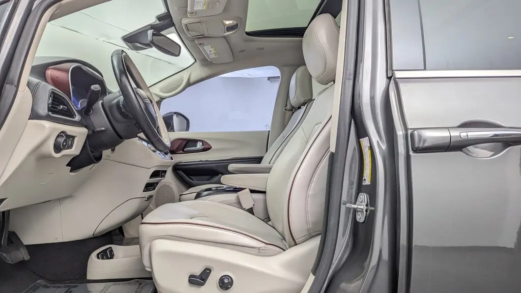 Florida Fine Cars - Used CHRYSLER PACIFICA 2018 WEST PALM LIMITED