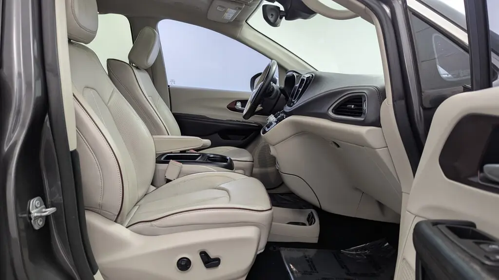 Florida Fine Cars - Used CHRYSLER PACIFICA 2018 WEST PALM LIMITED