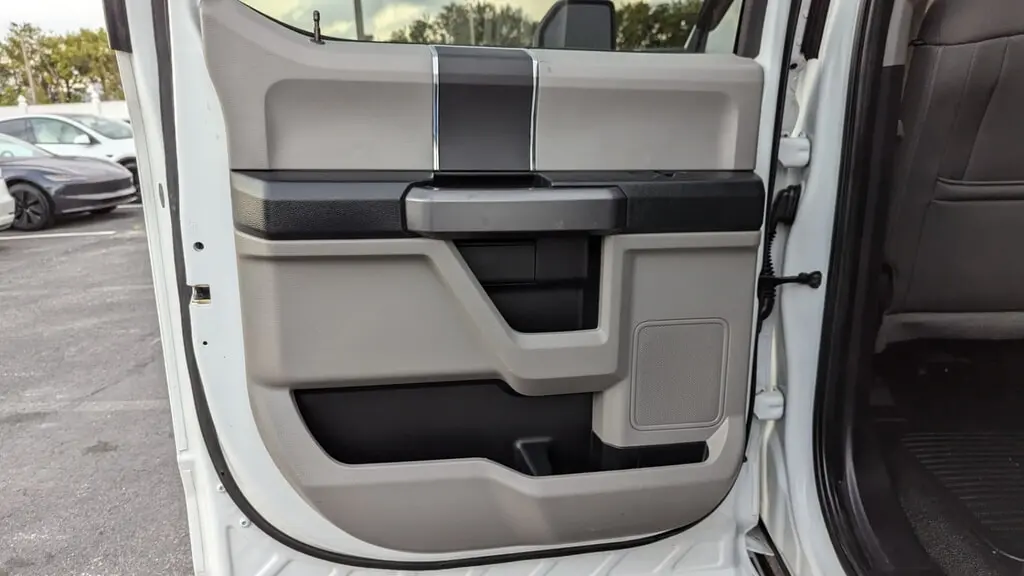 Florida Fine Cars - Used FORD SUPER DUTY F-250 SRW 2019 MARGATE XLT