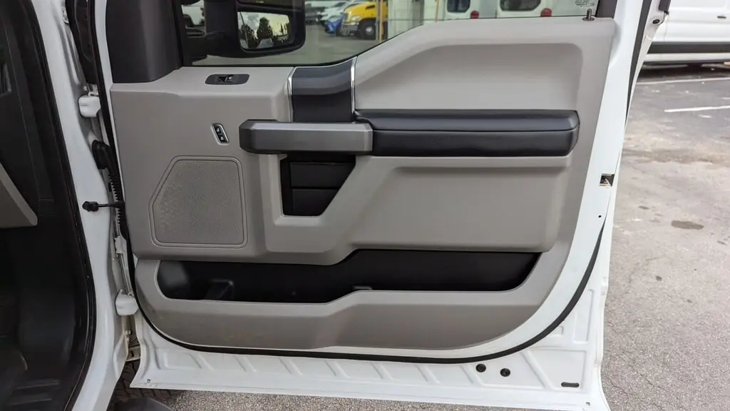 Florida Fine Cars - Used FORD SUPER DUTY F-250 SRW 2019 MARGATE XLT