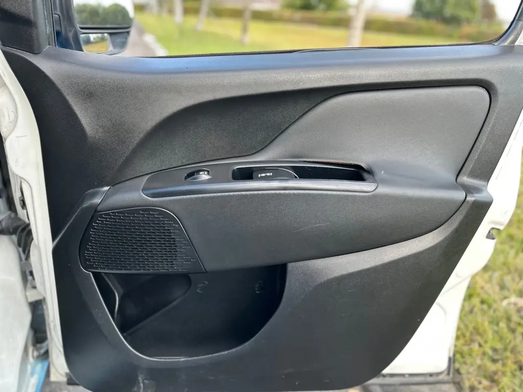 Florida Fine Cars - Used RAM PROMASTER CITY 2017 MIAMI TRADESMAN SLT