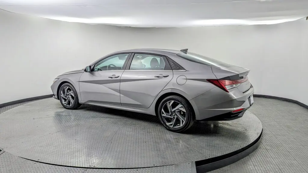 Florida Fine Cars - Used HYUNDAI ELANTRA 2025 WEST PALM SEL CONVENIENCE