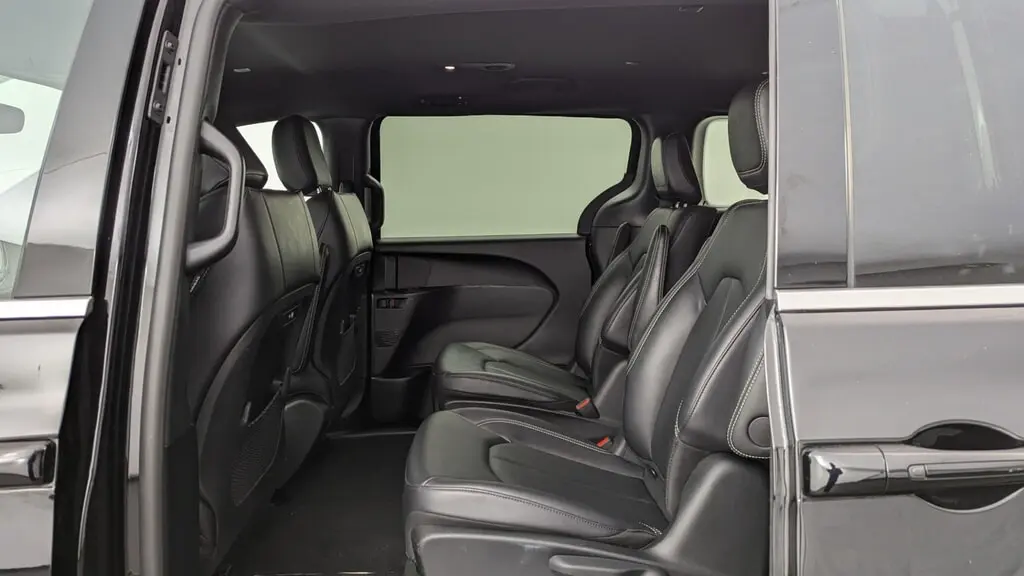 Florida Fine Cars - Used CHRYSLER PACIFICA 2025 MARGATE HYBRID SELECT