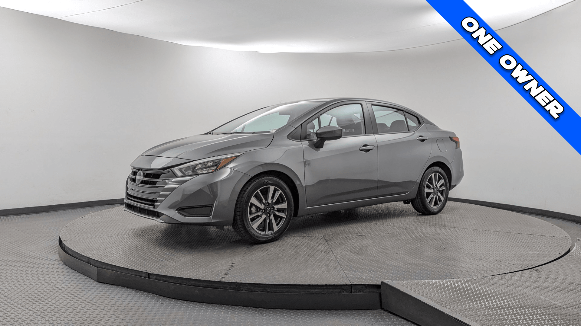 2025 Nissan Versa Sedan SV