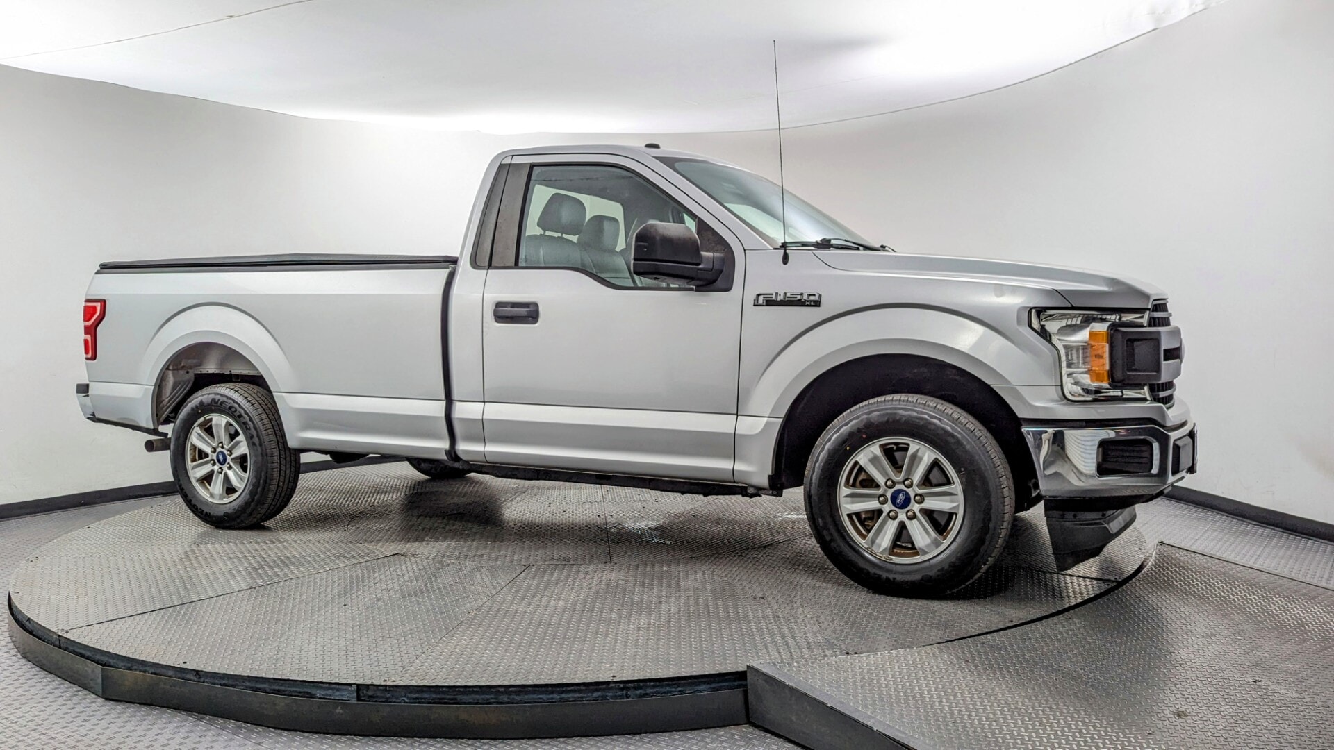 used vehicle - TRUCK FORD F-150 2019