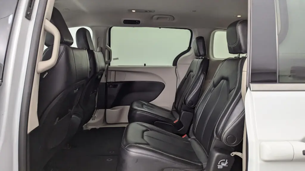 Florida Fine Cars - Used CHRYSLER PACIFICA 2023 MARGATE TOURING L