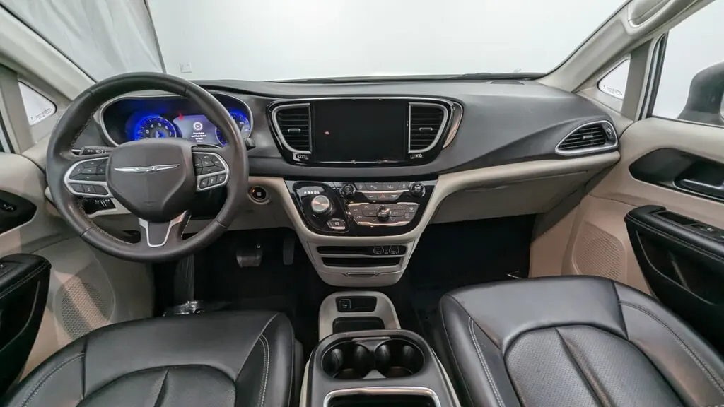 Florida Fine Cars - Used CHRYSLER PACIFICA 2023 MARGATE TOURING L