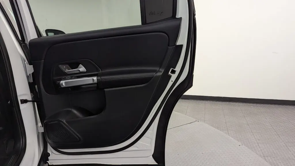 Florida Fine Cars - Used MERCEDES-BENZ GLB 2023 WEST PALM GLB 250