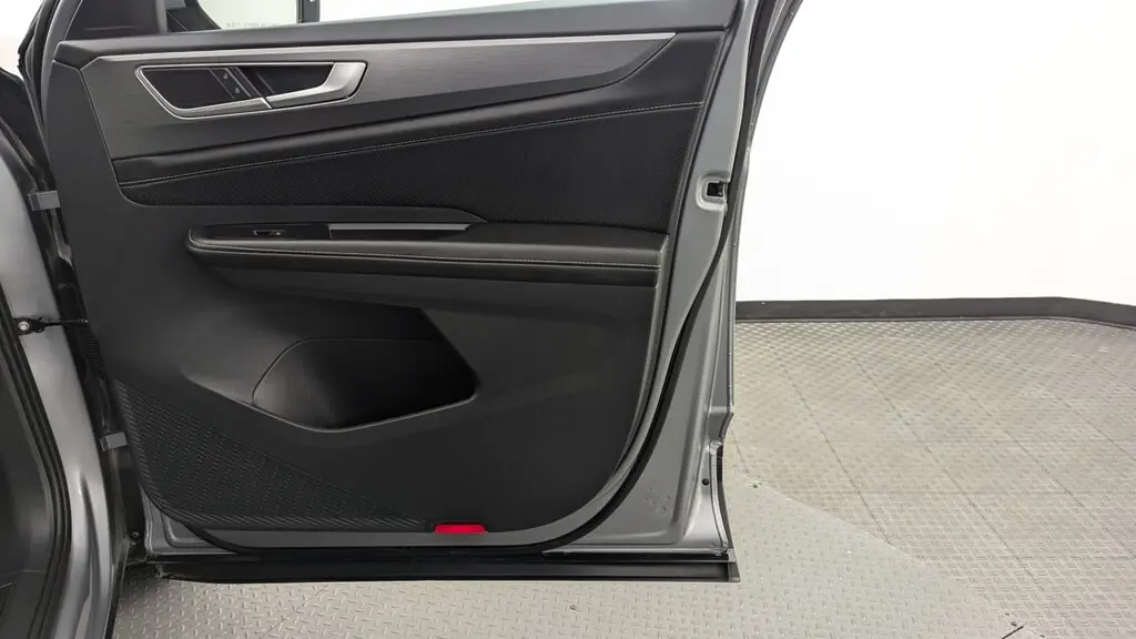 Florida Fine Cars - Used VOLKSWAGEN ATLAS CROSS SPORT 2025 WEST PALM 2.0T SE W/TECHNOLOGY