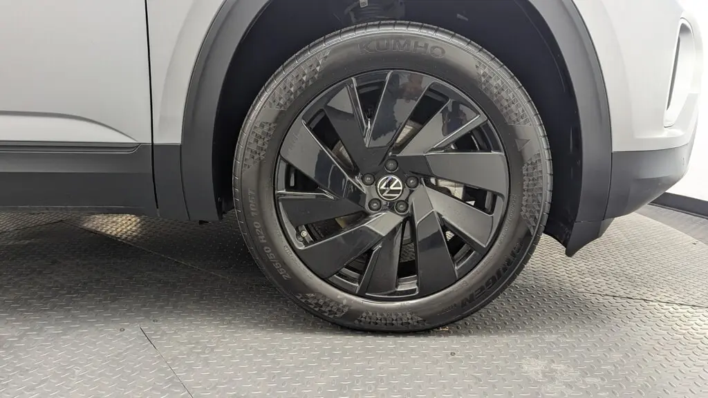 Florida Fine Cars - Used VOLKSWAGEN ATLAS CROSS SPORT 2025 WEST PALM 2.0T SE W/TECHNOLOGY