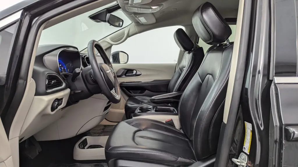 Florida Fine Cars - Used CHRYSLER PACIFICA 2023 MIAMI TOURING L