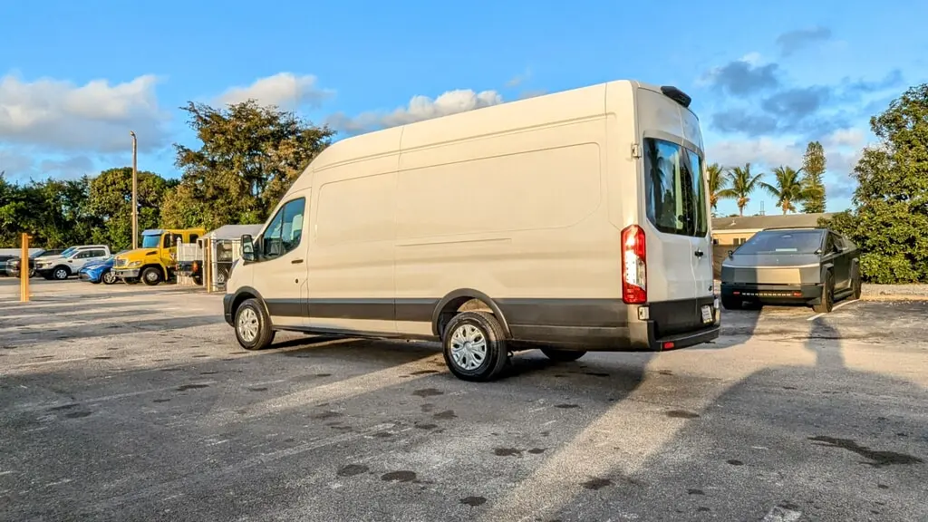Florida Fine Cars - Used FORD E-TRANSIT 2022 MIAMI 