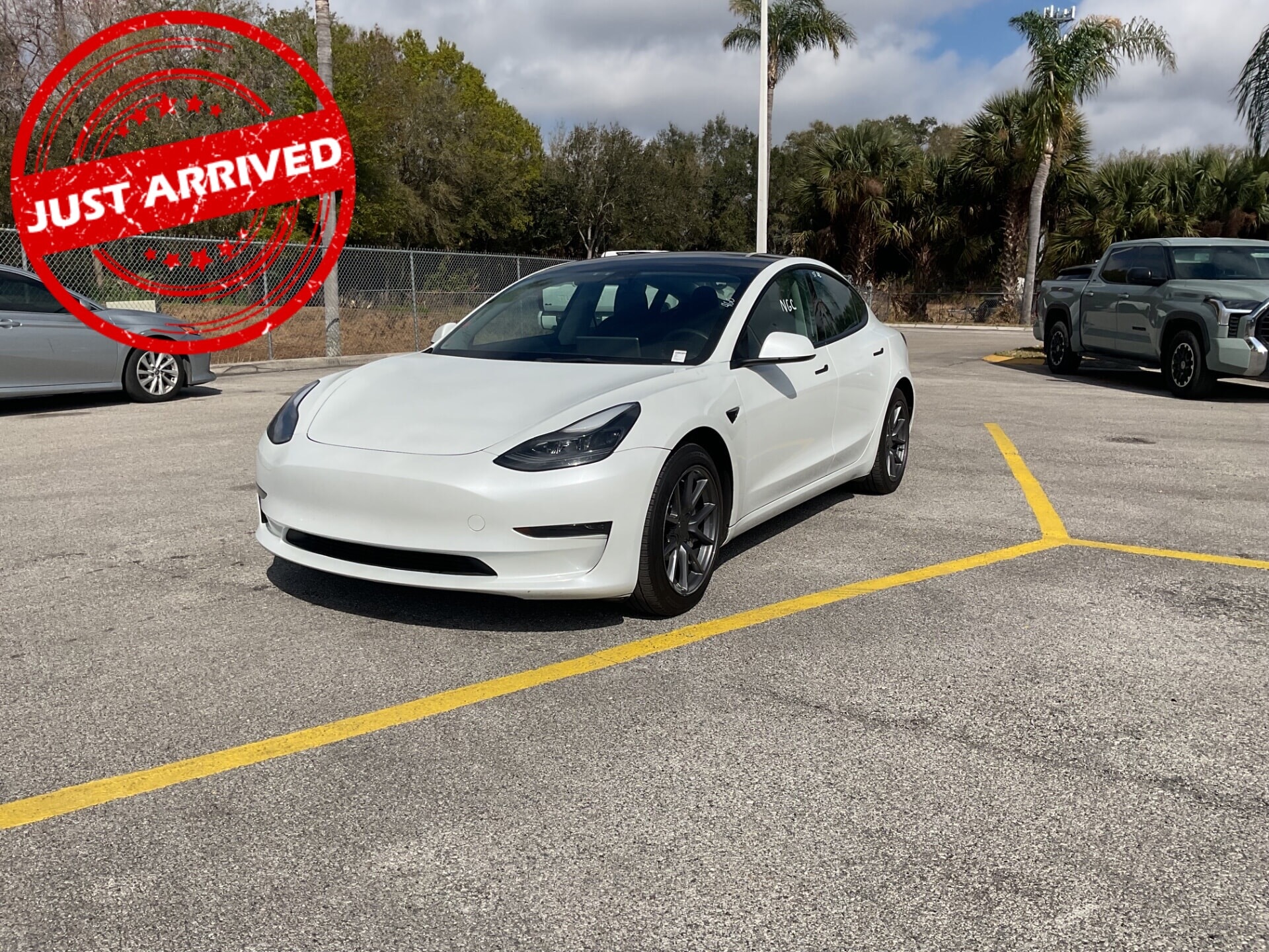 2023 Tesla Model 3 Base