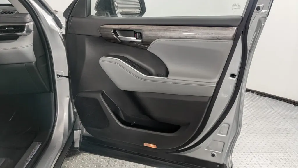 Florida Fine Cars - Used TOYOTA HIGHLANDER 2023 ORLANDO LIMITED